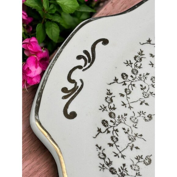 The Harkerware Pottery Round Platter with Handles rose - Picture 6 of 11